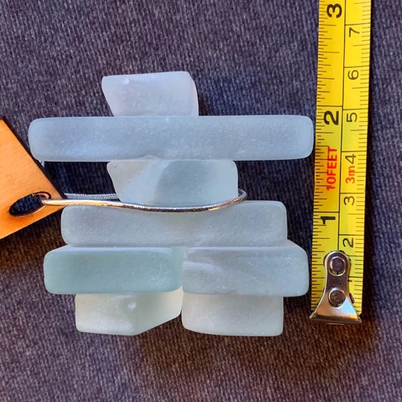 Inukshuk Frosted Glass Figurine NWT - Picture 6 of 6